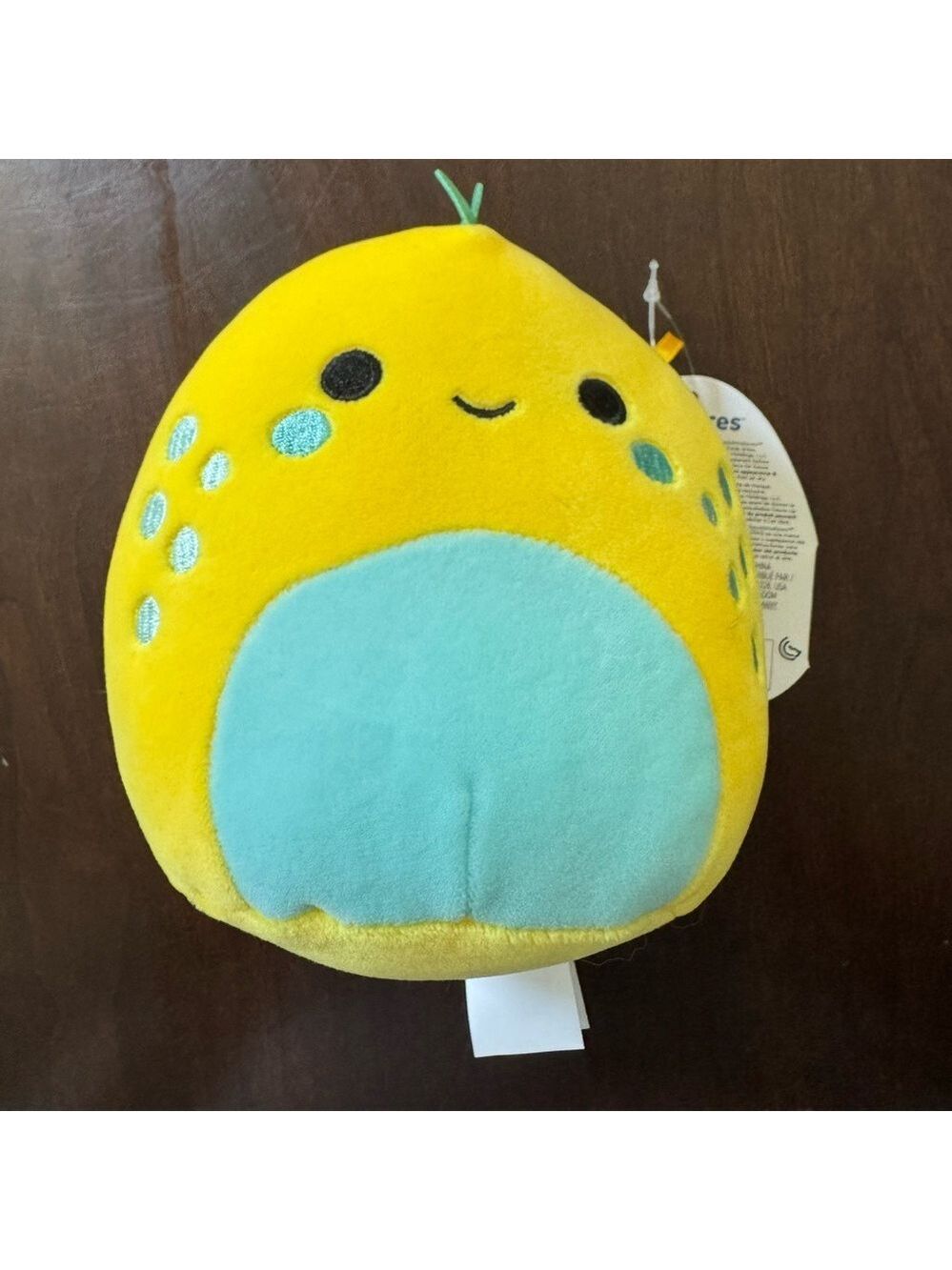 NWT Squishmallows Fizzy the Iquana Yellow and Blue Plush.
